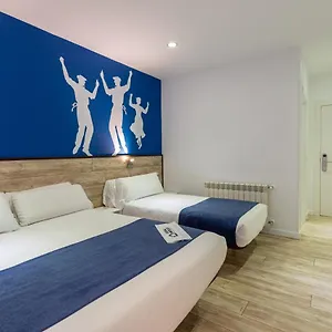 ** Gasthof Casual Blue Spanien