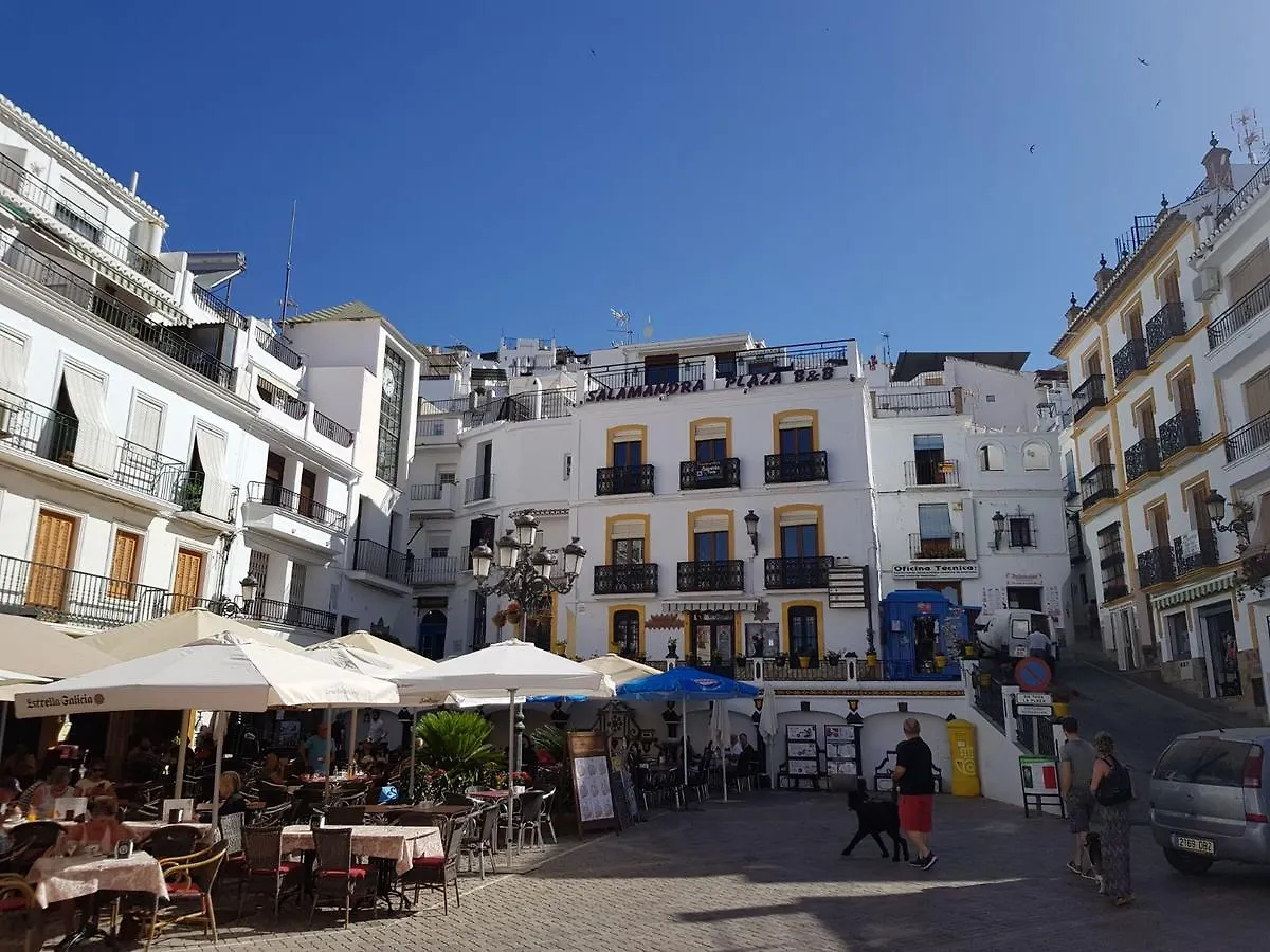 Salamandra Plaza Competa Bed & Breakfast