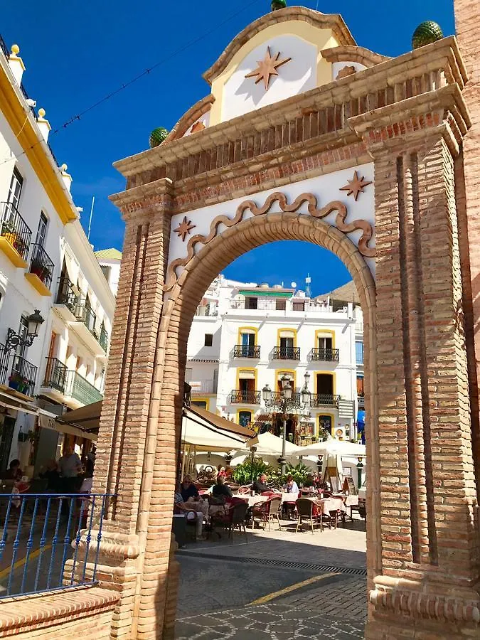 Salamandra Plaza Cómpeta